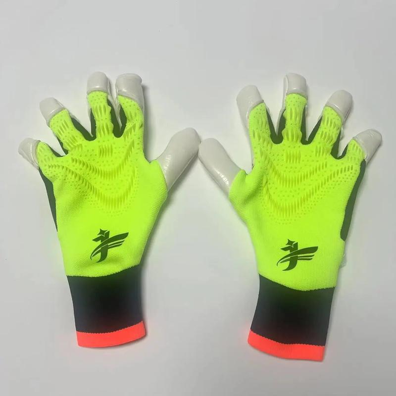 Latex Soccer Goalkeeper Gloves with Enhanced Grip