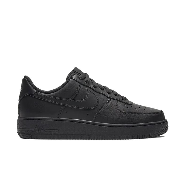 Pre-owned NIKE Air Force 1 Low '07 Black CW2288 001