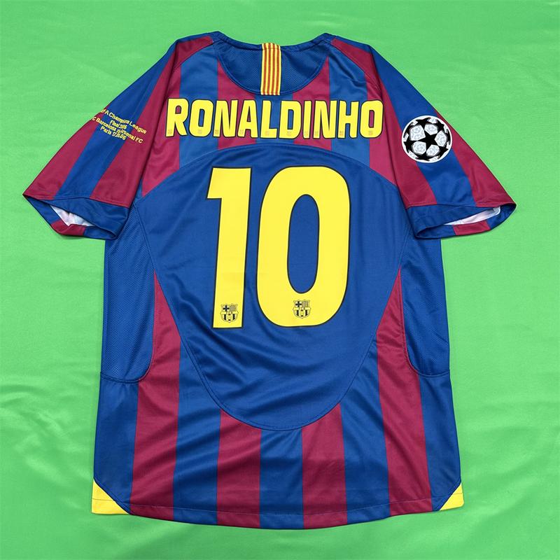 Nike 05-06 Champions League Barcelona home short sleeve NO.10 Ronaldinho Soccer Jersey