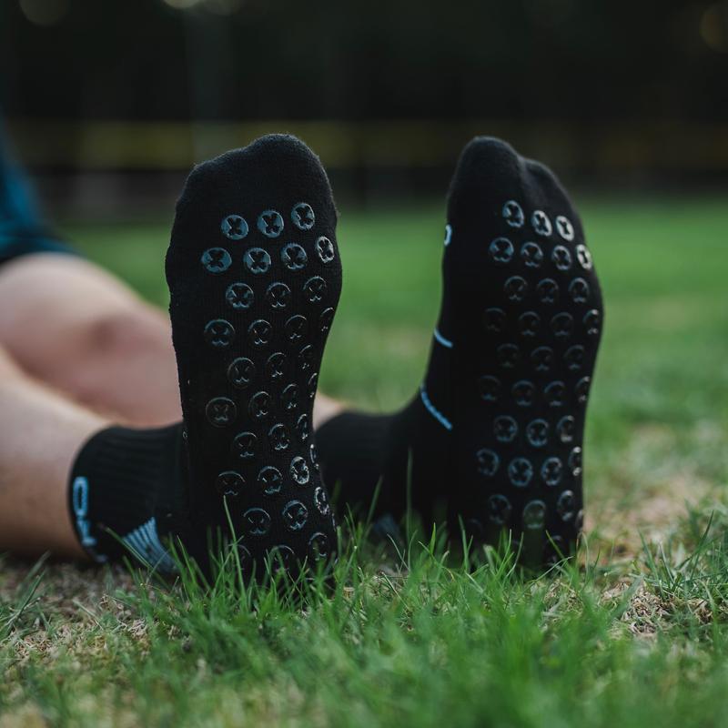 Black Maestro Ankle Grip Socks